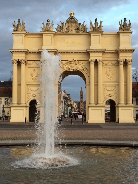 Pension Sanssouci Потсдам Экстерьер фото